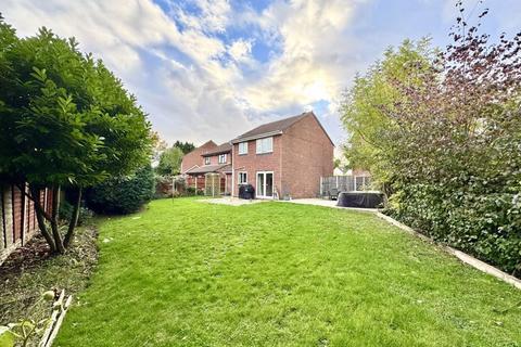 6 Darnford Close, Sutton Coldfield, B72 1YU