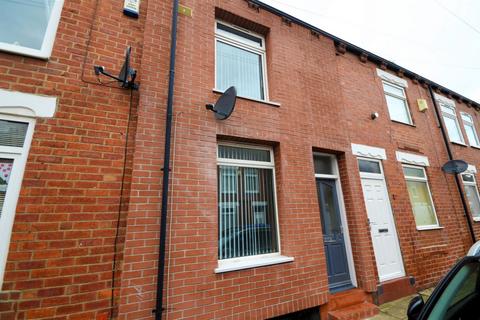 3 bedroom terraced house for sale, Smawthorne Grove, Castleford