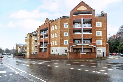 1 bedroom apartment to rent, Flambard Way, Godalming GU7