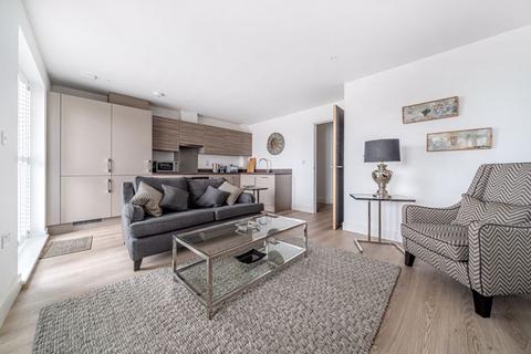 undefined, Flambard Way, Godalming GU7
