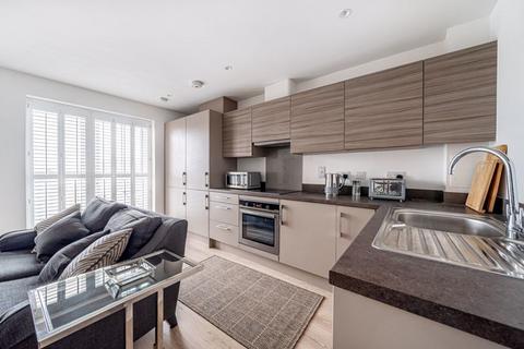 undefined, Flambard Way, Godalming GU7
