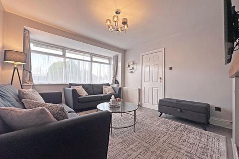 3 Bertram Close, Tipton, DY4 0EL