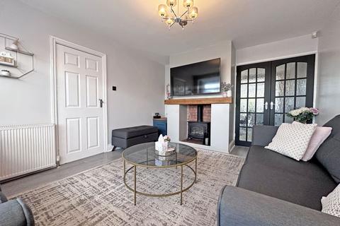 3 Bertram Close, Tipton, DY4 0EL