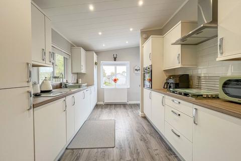 2 bedroom detached bungalow for sale, Pendeford Hall Lane, Wolverhampton