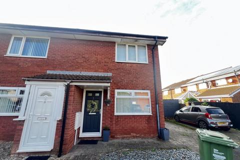 2 bedroom semi-detached house to rent, Fox Close, Stockton-On-Tees