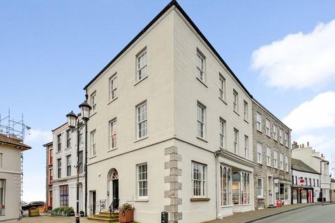 Office to rent, Compton House, Parliament Square, Castletown