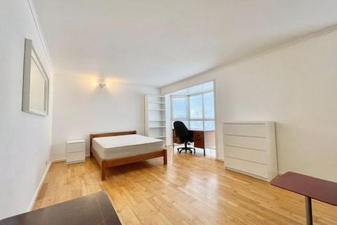 1 bedroom in a house share to rent, Double Room in a professional house share situated in a riverside development, next to Greenland Docks, Surrey Quays