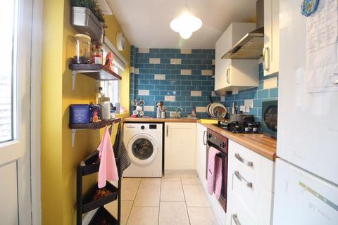 2 bedroom terraced house for sale, King Street, Dunstable