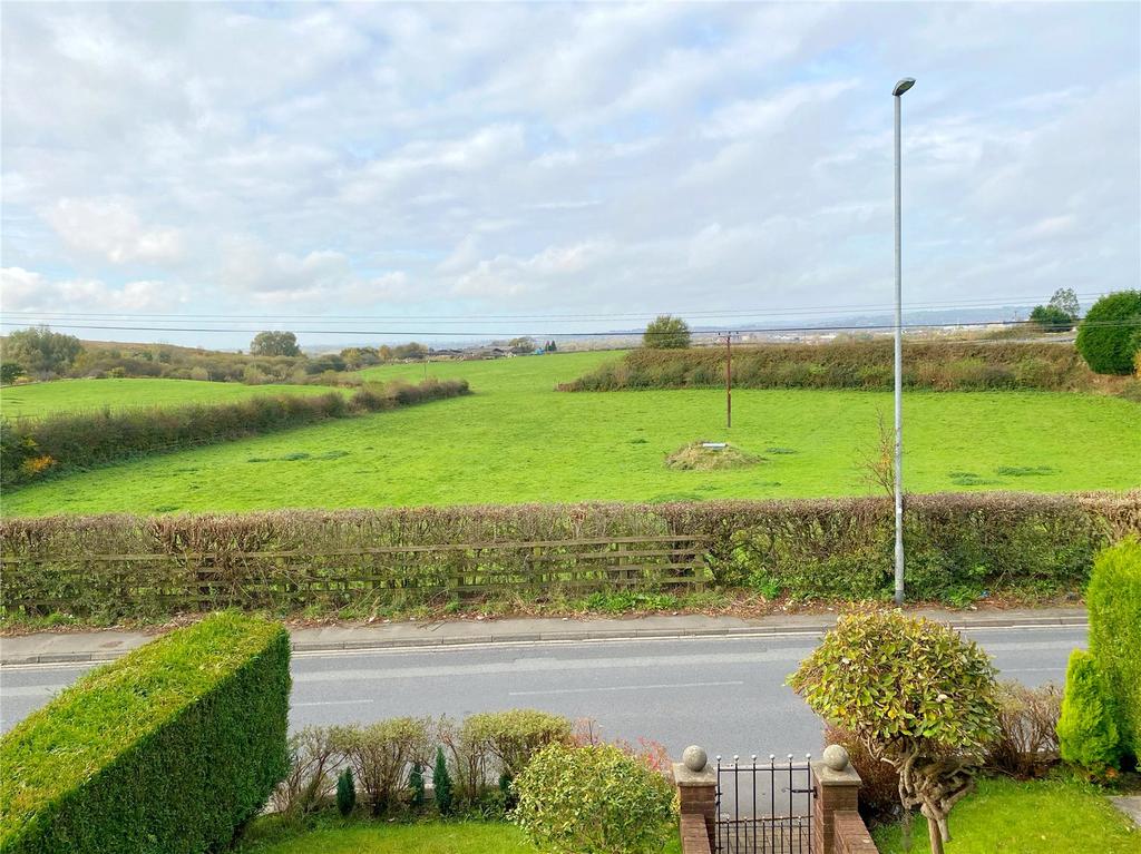Moss Hall Road, Bury, Greater... 4 bed semidetached house for sale £