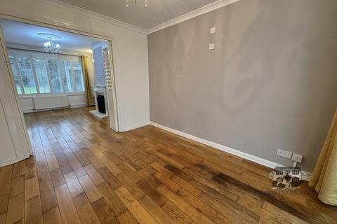 3 bedroom terraced house to rent, Dolgellau Avenue, Tonteg, Pontypridd, Rhondda Cynon Taff, CF38 1HT