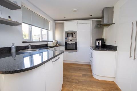 2 bedroom apartment for sale, Cedar Close, Brentwood CM13