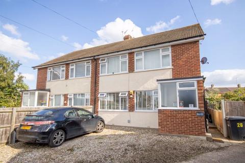 28 Cedar Close, Hutton, Brentwood, CM13 1NE