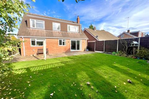 4 bedroom detached house for sale, Northview Road, Dunstable