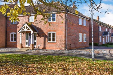 4 bedroom semi-detached house for sale, Haywain Drive, Deeping St. Nicholas