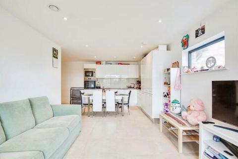 2 bedroom flat for sale, Eastcote Lane, Harrow