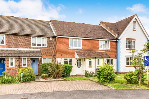 2 bedroom terraced house to rent, Hamble