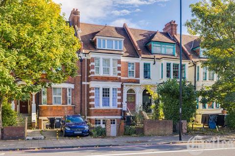 3 bedroom property for sale, Upper Clapton Road, E5