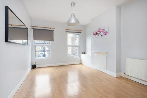 1 bedroom flat to rent, Cranbrook Road