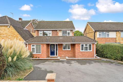 4 bedroom detached house for sale, Carver Hill Road, High Wycombe HP11