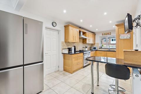 4 bedroom detached house for sale, Carver Hill Road, High Wycombe HP11