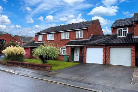 3 bedroom semi-detached house for sale, Robert Raikes Avenue, Gloucester