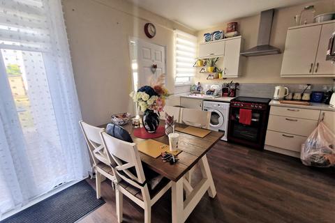 1 bedroom in a house share to rent, London Road, Hadleigh, SS7