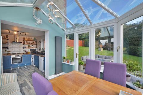 30 Treffry Road, Truro, TR1 1WL
