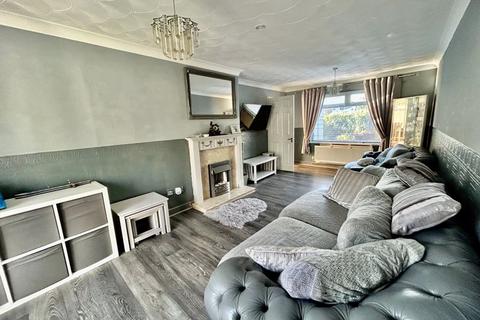 71 Aust Crescent, Bulwark, Chepstow, NP16 5NL