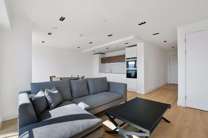 East Park Walk, London 1 bed flat to rent £2,900 pcm (£669 pw)