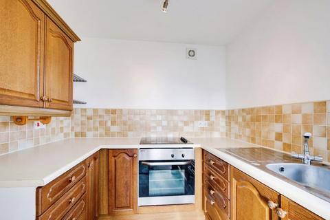 1 bedroom retirement property for sale, Pine Tree Glen, Bournemouth BH4