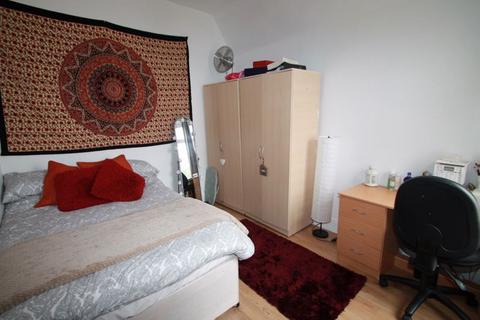 undefined, Llanishen Street, Cardiff CF14