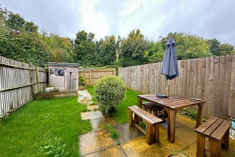 1 bedroom end of terrace house for sale, Cheltenham Drive, Chippenham