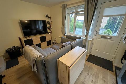 1 bedroom end of terrace house for sale, Cheltenham Drive, Chippenham