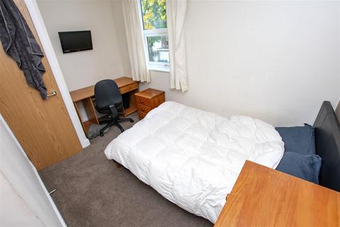undefined, Tiverton Road, Birmingham B29