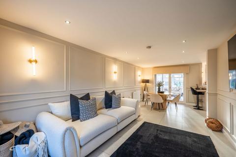5 Canberra Crescent, Kirkcaldy, KY2 6GE