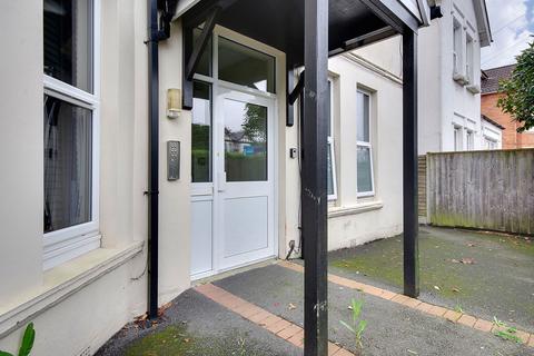 1 bedroom flat for sale, Parkwood Road, Bournemouth BH5