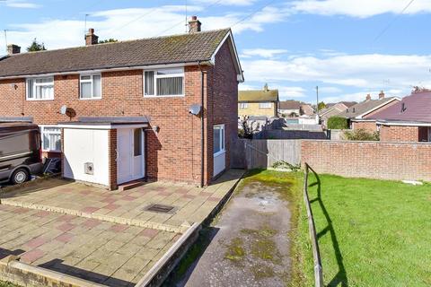 3 bedroom end of terrace house for sale, Lubbock Close, Maidstone, Kent