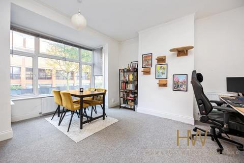 2 bedroom apartment for sale, Davigdor Road, Hove, BN3 1RF