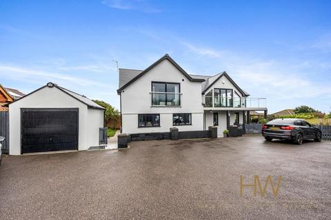 5 bedroom detached house for sale, Springfield Avenue, Telscombe Cliffs, BN10 7AR