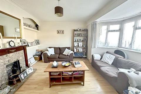 29 Hilton Way, South Croydon, CR2 9ER