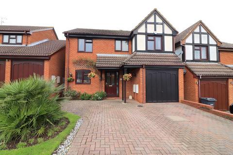 4 bedroom detached house for sale, Luton LU2