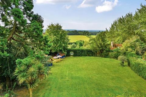 7 bedroom detached house for sale, Church Hill, Boughton Monchelsea, Kent, ME17 4BU