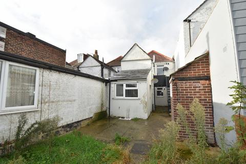 1 bedroom flat to rent, Stoke Road, Hampshire PO12