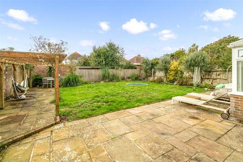 4 bedroom detached house for sale, Wallace Avenue, Worthing, West Sussex, BN11