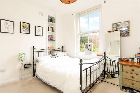 3 bedroom maisonette for sale, London SW9