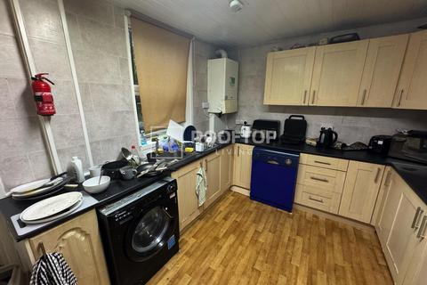 7 bedroom house to rent, Norwood Terrace, Leeds LS6