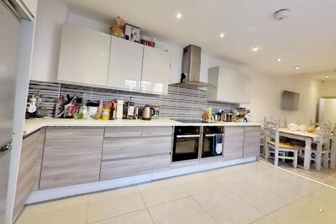 6 bedroom house to rent, Tiverton Road, Birmingham B29