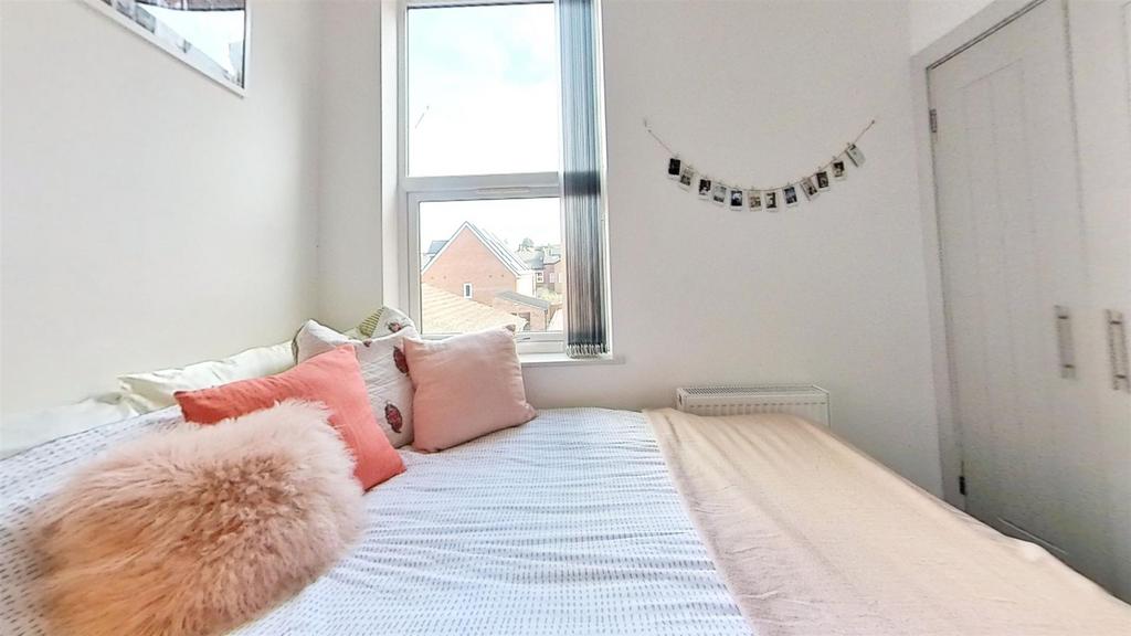 205-Tiverton-Road-Be