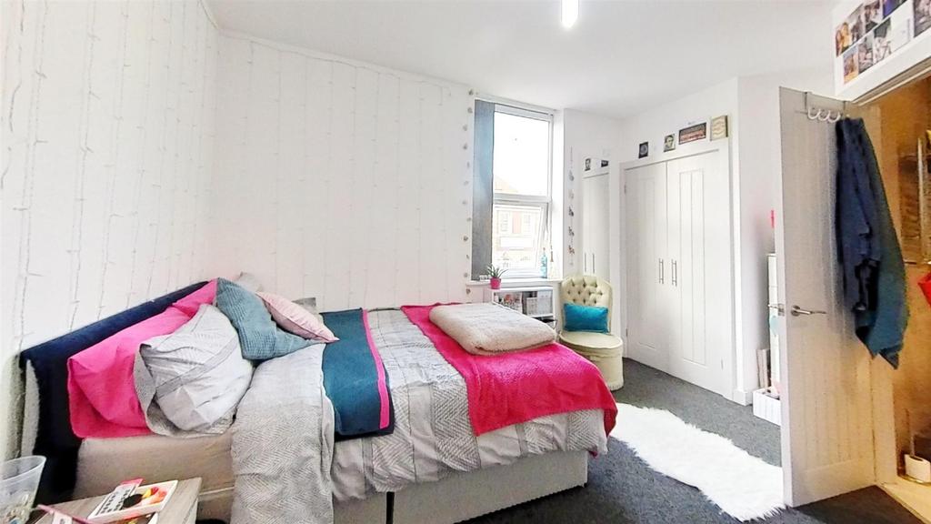 205-Tiverton-Road-Be