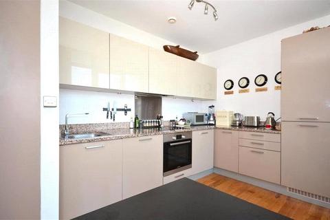 3 bedroom apartment for sale, Masons Avenue, Central Croydon, East Croydon, CR0